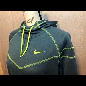 Nike Dri-Fit Hoodie - Size Medium